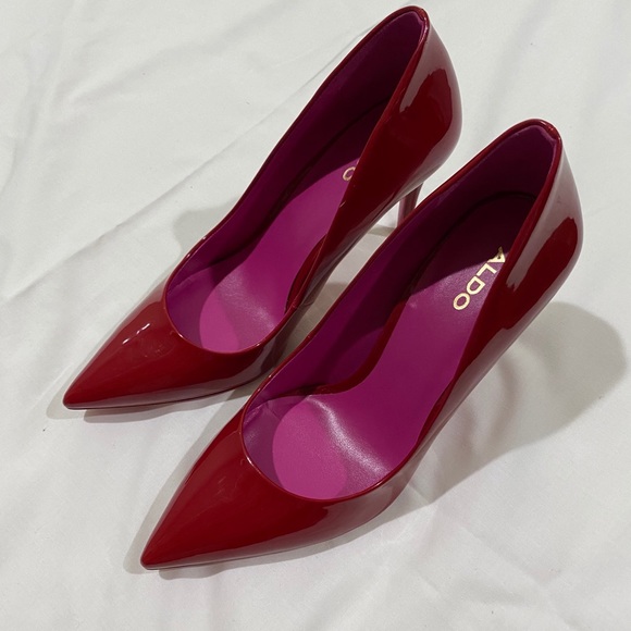 ALDO red patent pumps - Picture 1 of 3